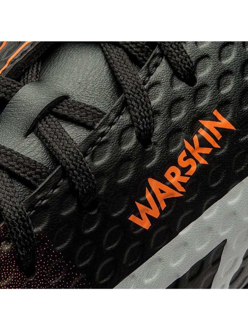 Chuteira society umbro warskin