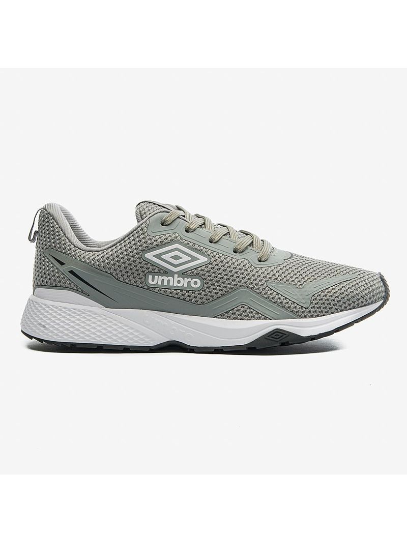 Tênis umbro trainer
