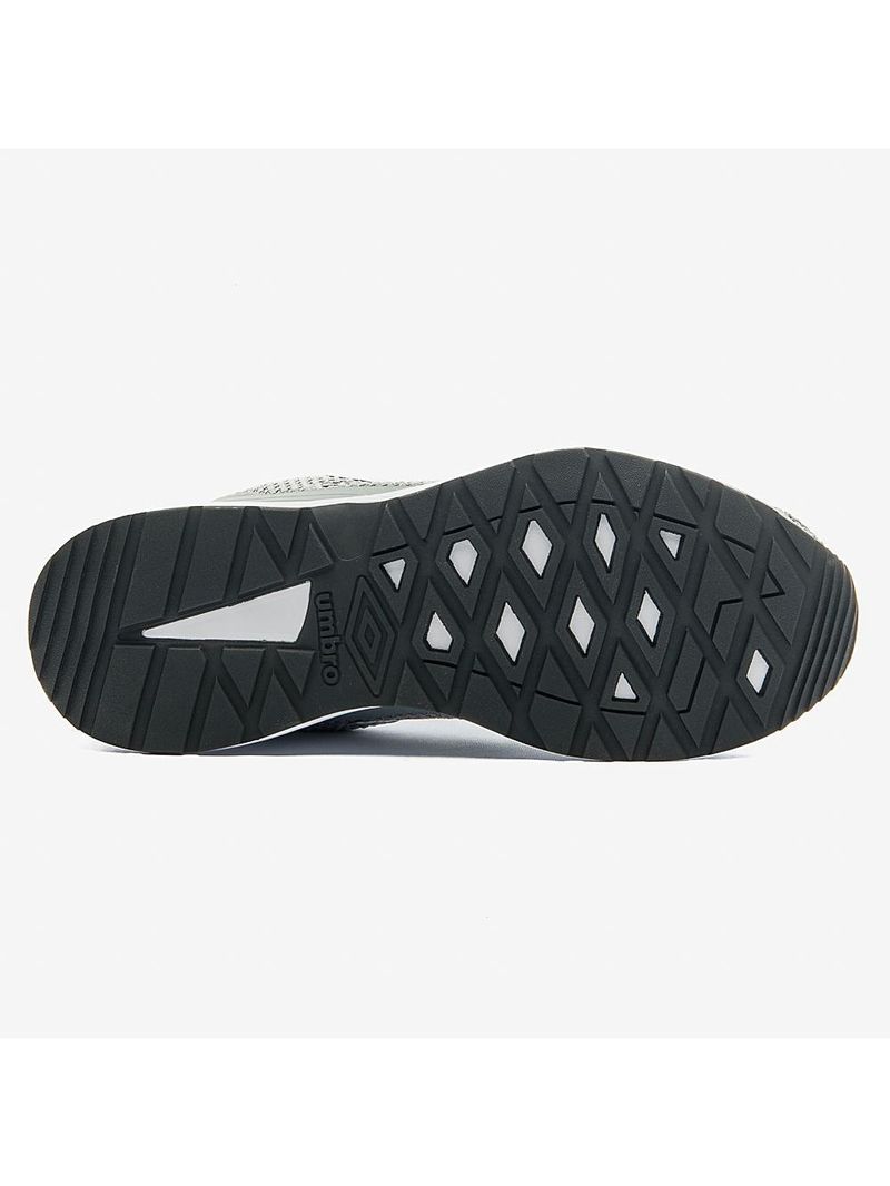 Tênis umbro trainer
