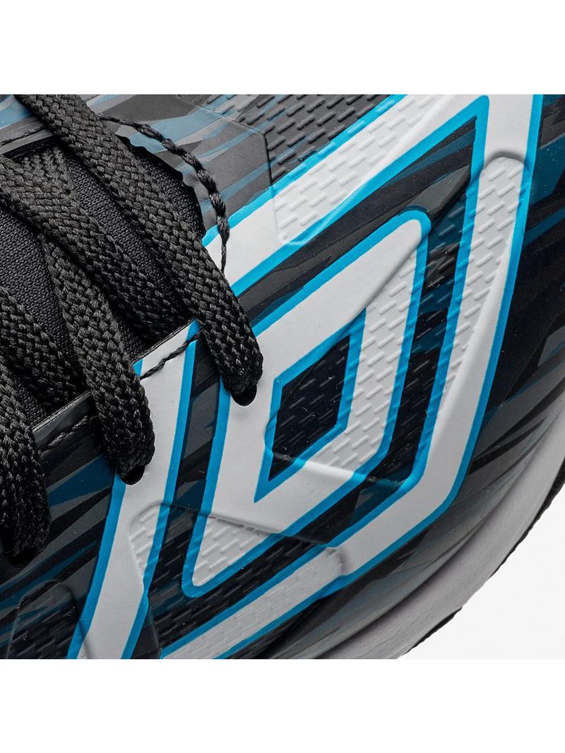 Chuteira society umbro ultimate jr