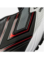 Chuteira society umbro pro 5 bump club