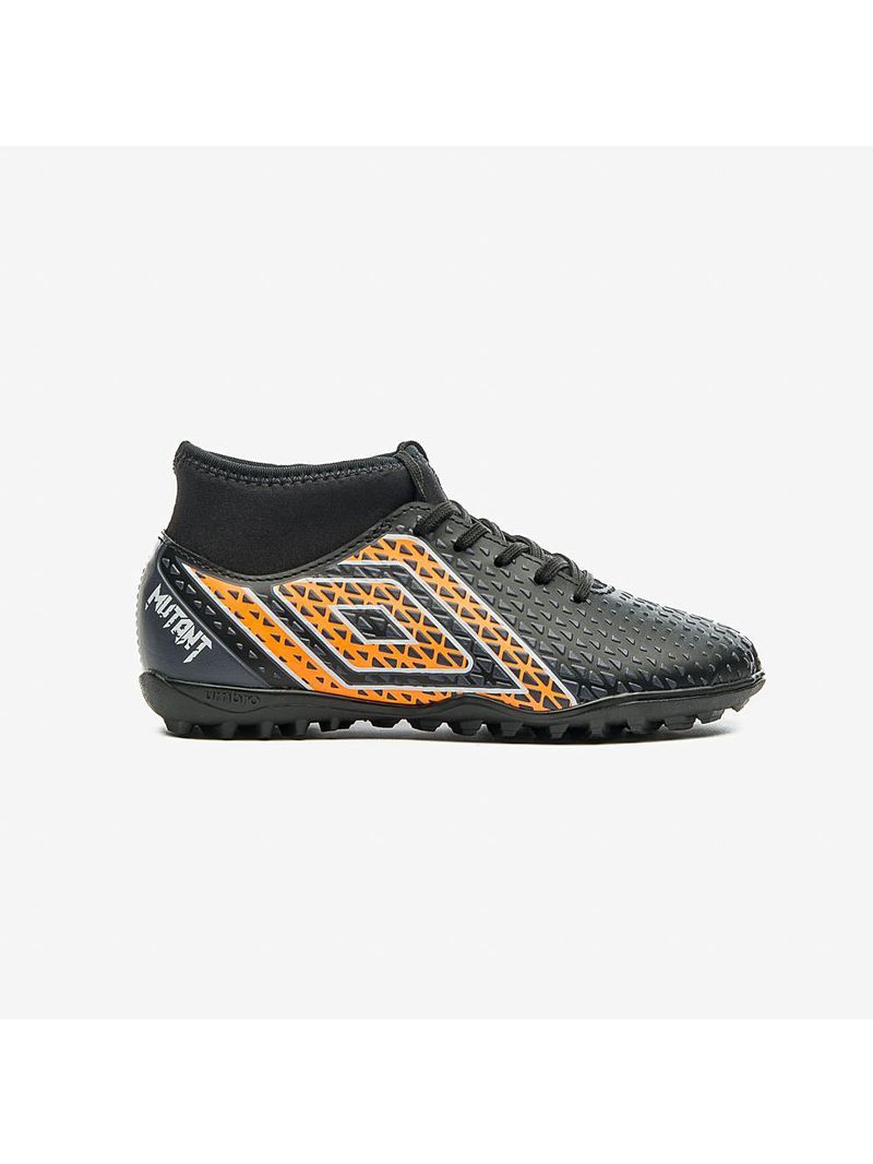 Chuteira society umbro mutant jr