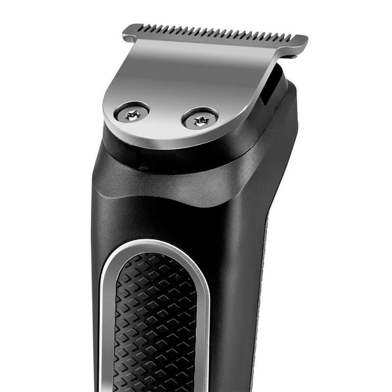 Aparador De Pelos Multigroom Bap21p Britânia 7 Em 1 Bivolt Preto Bivolt