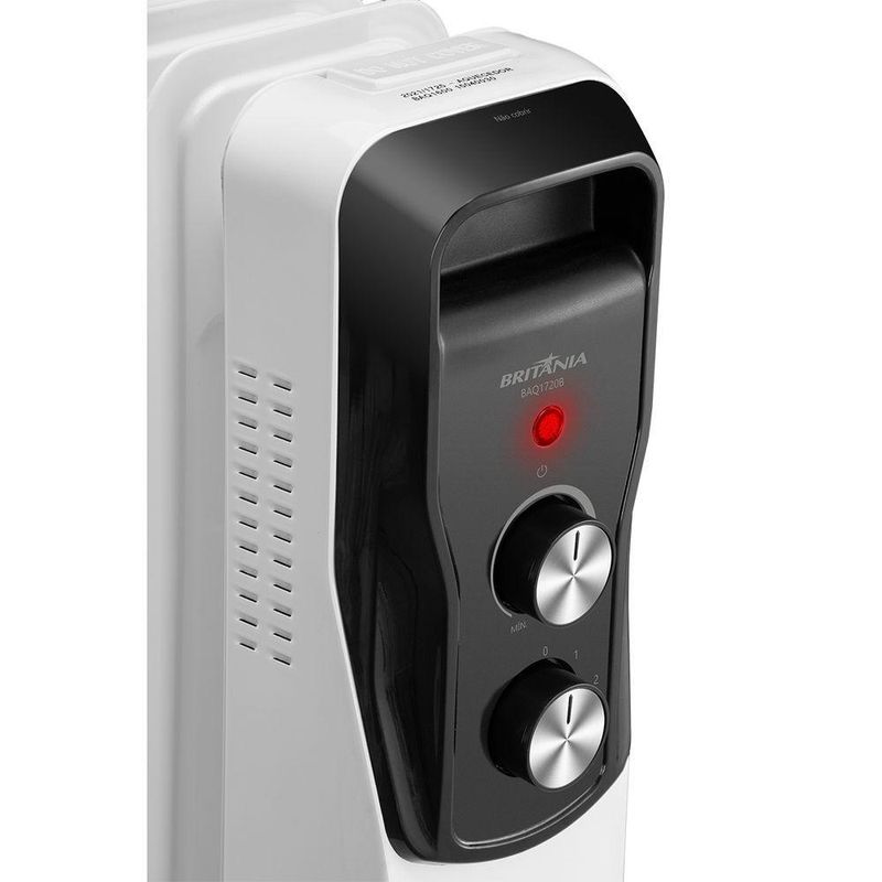 Aquecedor A óleo Britânia 3 Níveis 1500W BAQ1720B Branco 220V