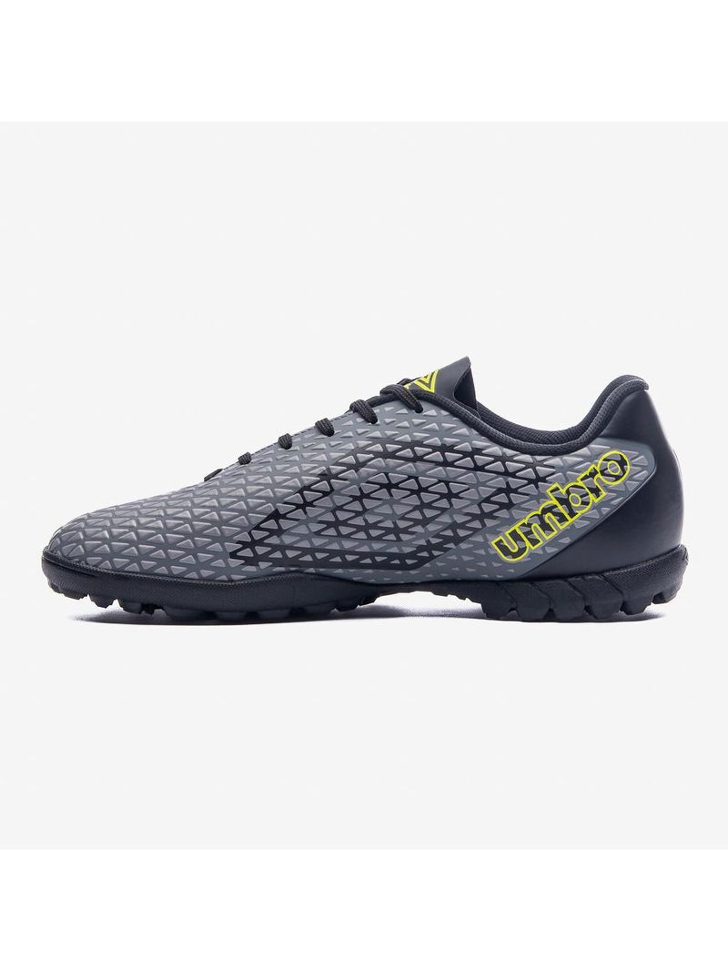 Chuteira society umbro mutant