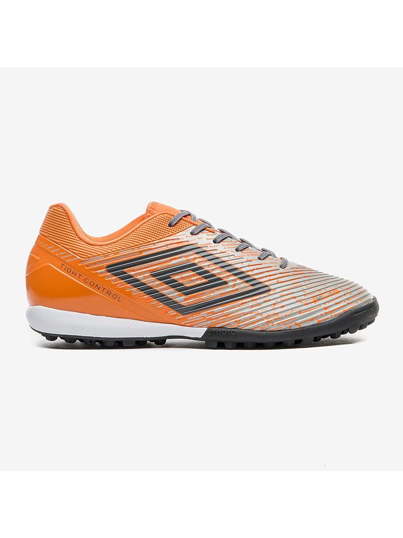 Chuteira society umbro gravity
