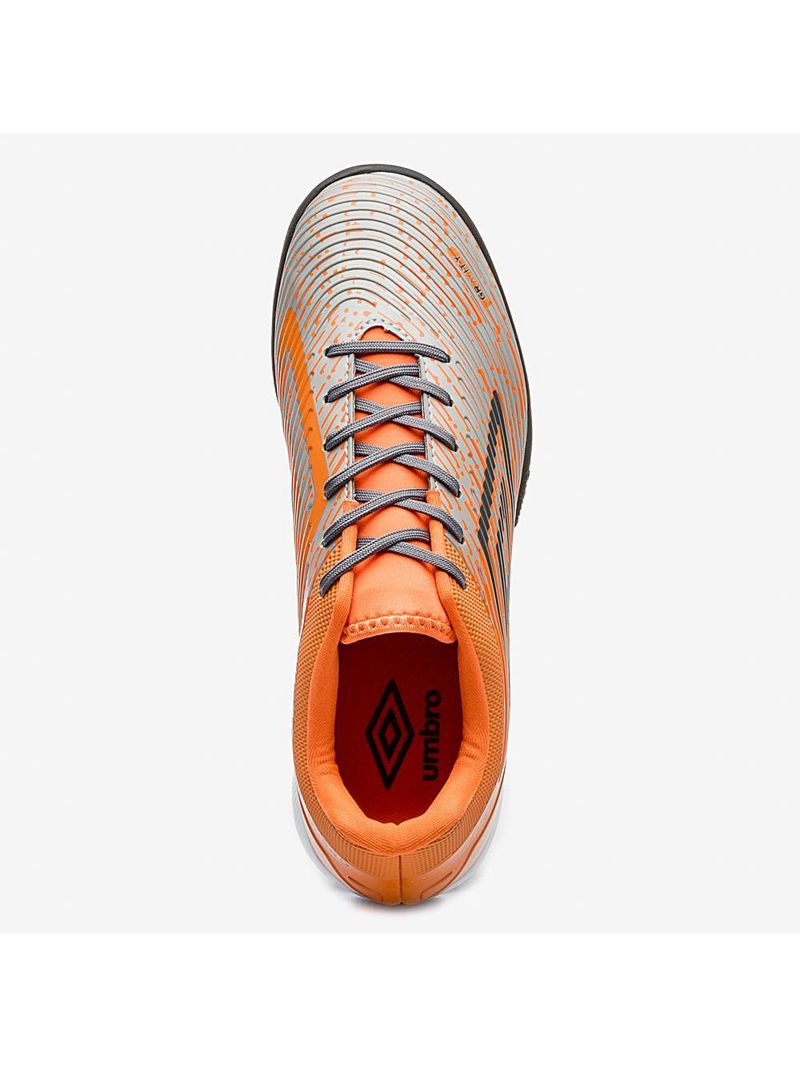 Chuteira society umbro gravity