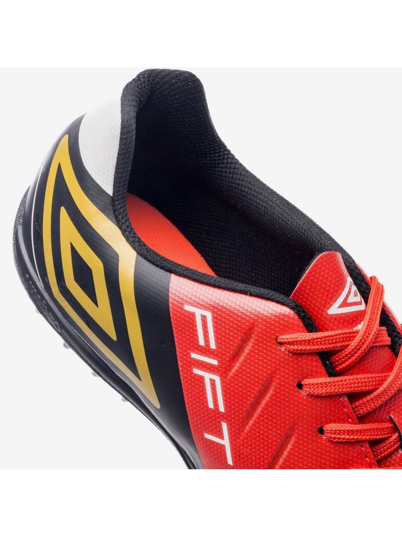 Chuteira society umbro fifty vi league