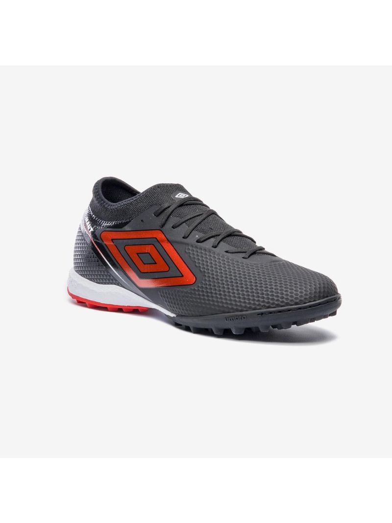 Chuteira society umbro adamant top speed premier