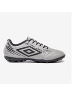 Chuteira society umbro brave