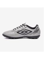 Chuteira society umbro brave