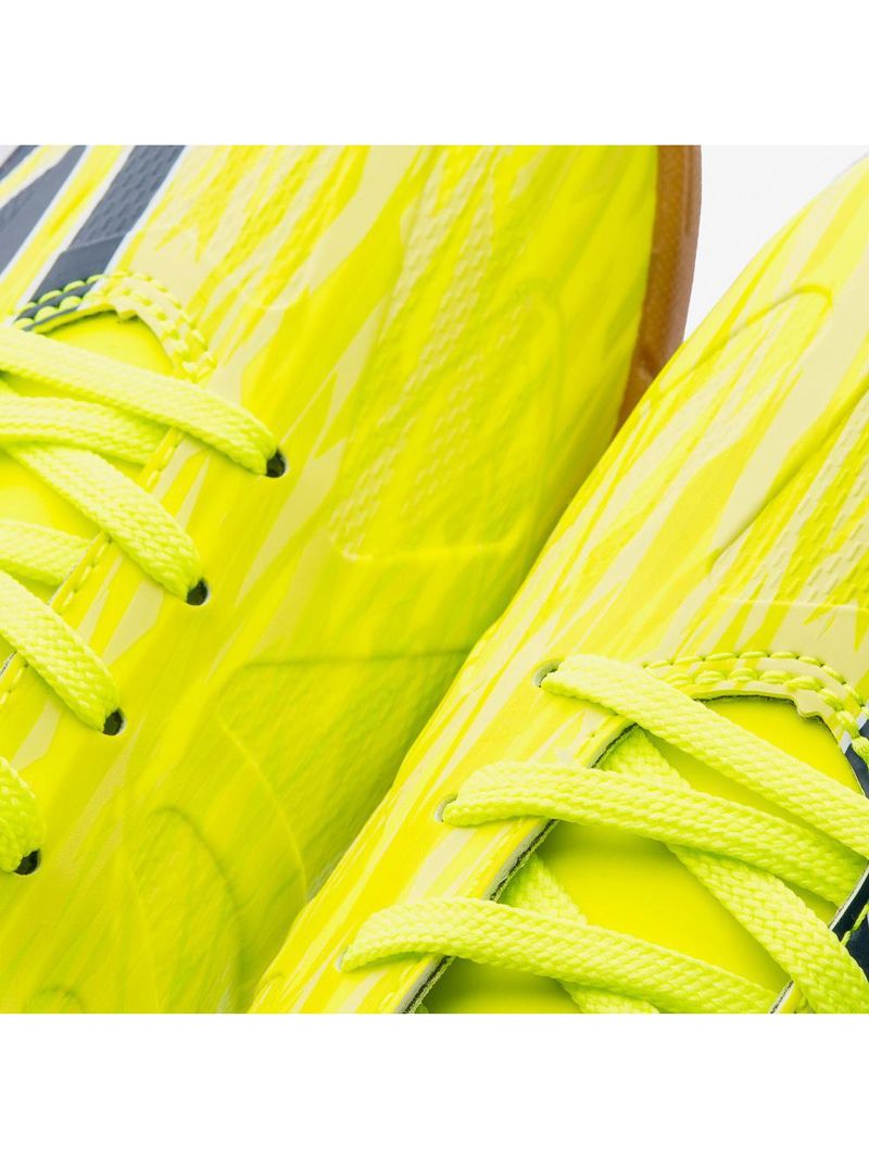 Chuteira futsal umbro ultimate