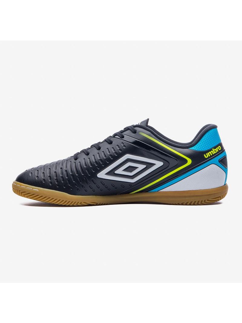 Chuteira futsal umbro score