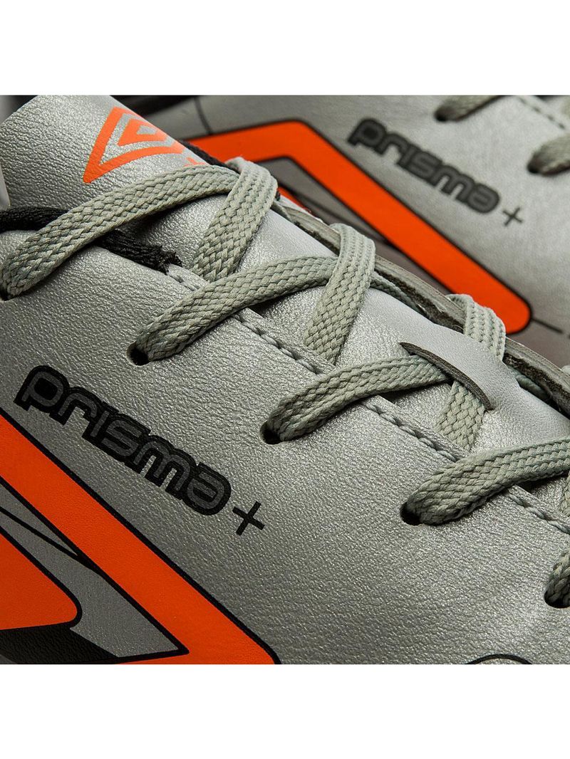 Chuteira futsal umbro prisma+