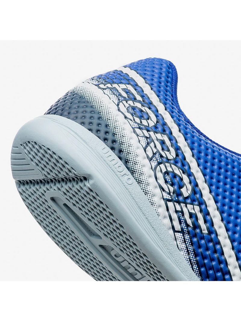 Chuteira futsal umbro force