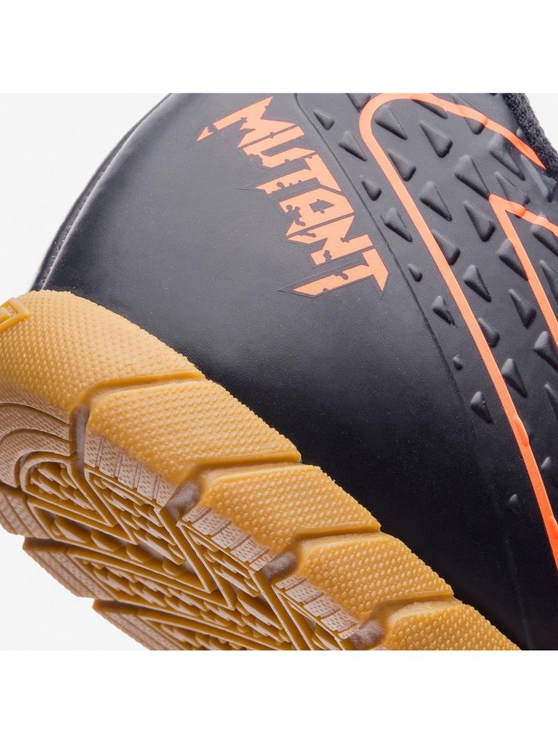 Chuteira futsal umbro mutant