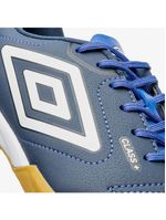 Chuteira futsal umbro class+