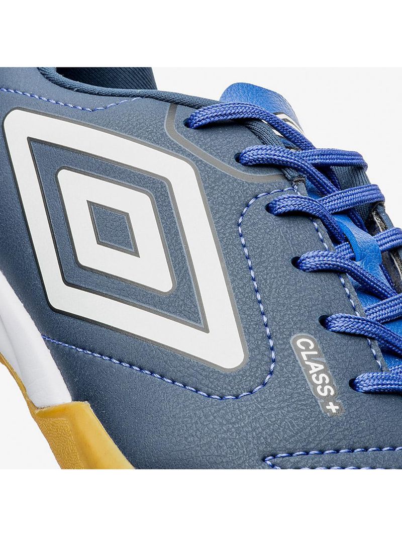 Chuteira futsal umbro class+