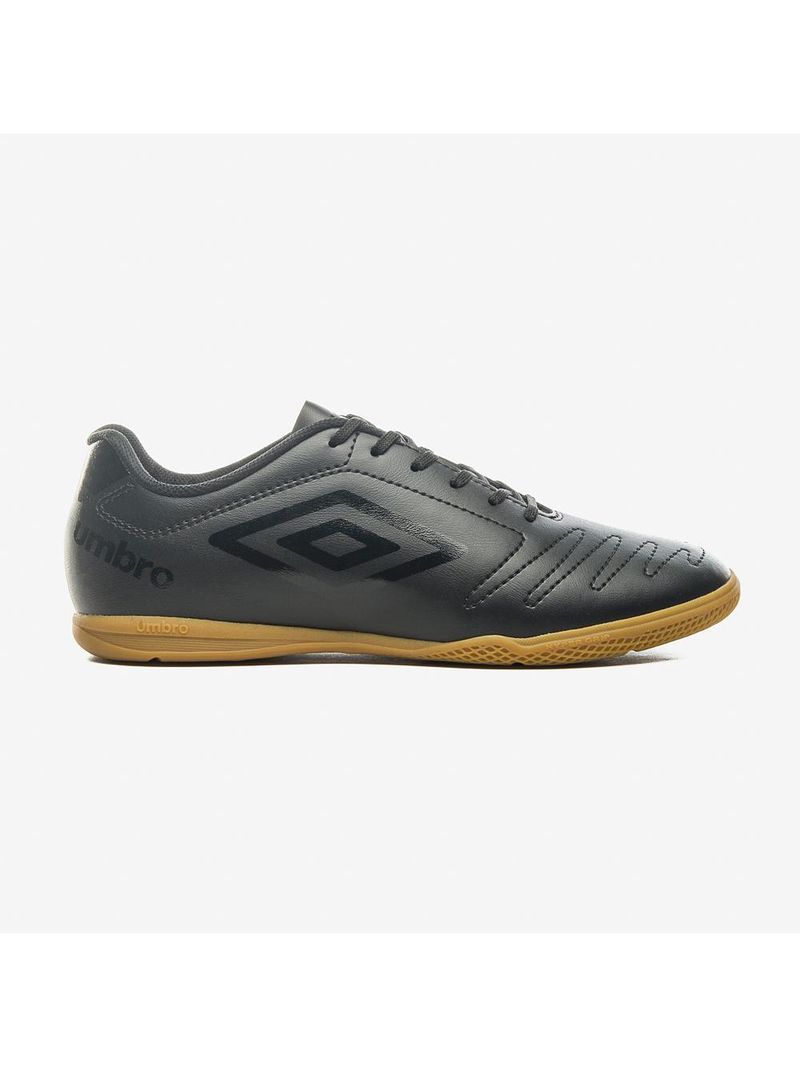 Chuteira futsal umbro class