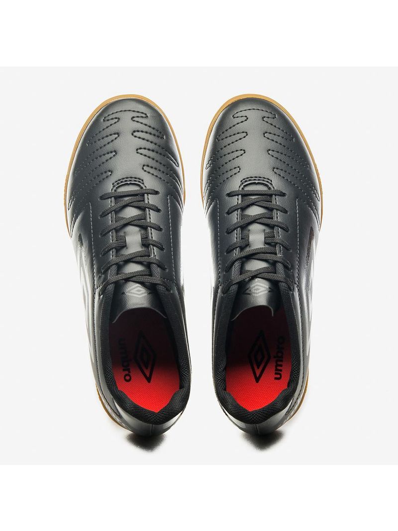 Chuteira futsal umbro class