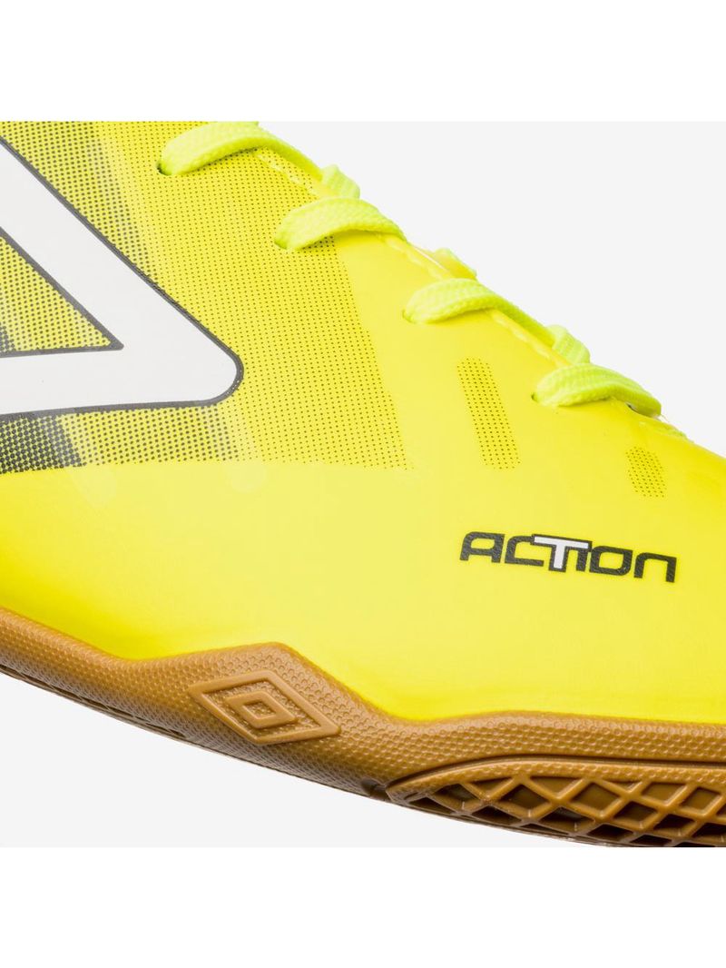 Chuteira futsal umbro action