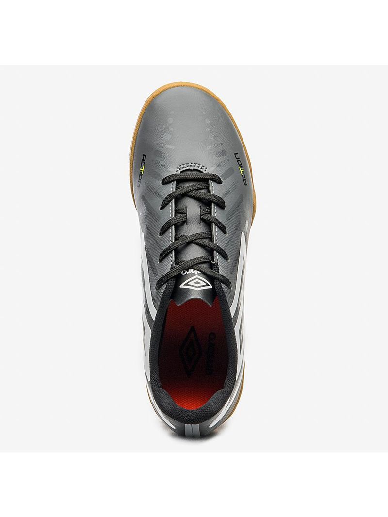 Chuteira futsal umbro action