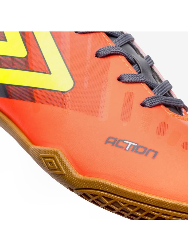 Chuteira futsal umbro action