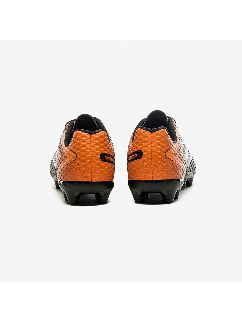 Chuteira campo umbro warskin