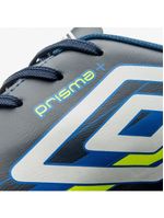 Chuteira campo umbro prisma+