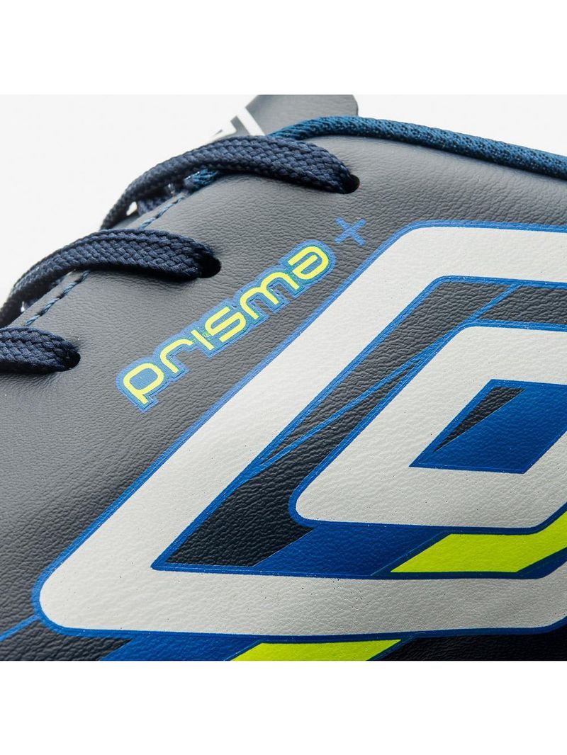 Chuteira campo umbro prisma+