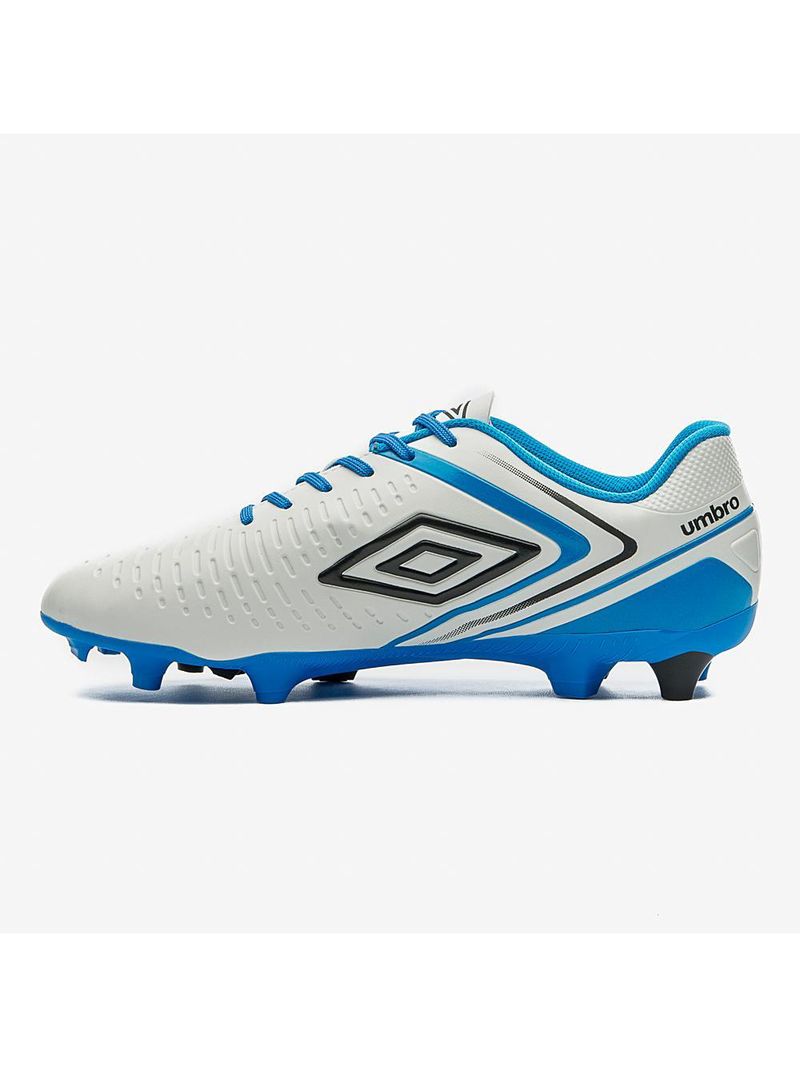 Chuteira campo umbro score
