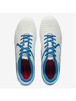 Chuteira campo umbro score