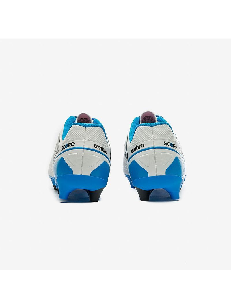 Chuteira campo umbro score