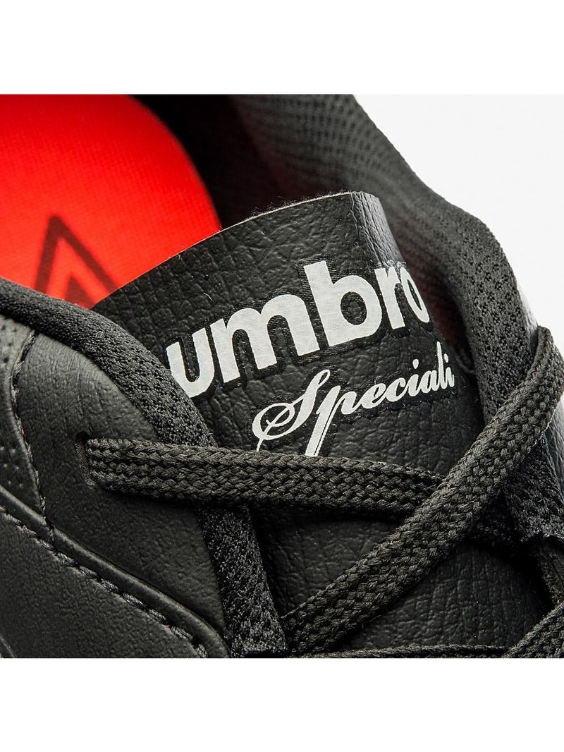 Chuteira campo umbro speciali classic
