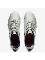 Chuteira campo umbro orbit