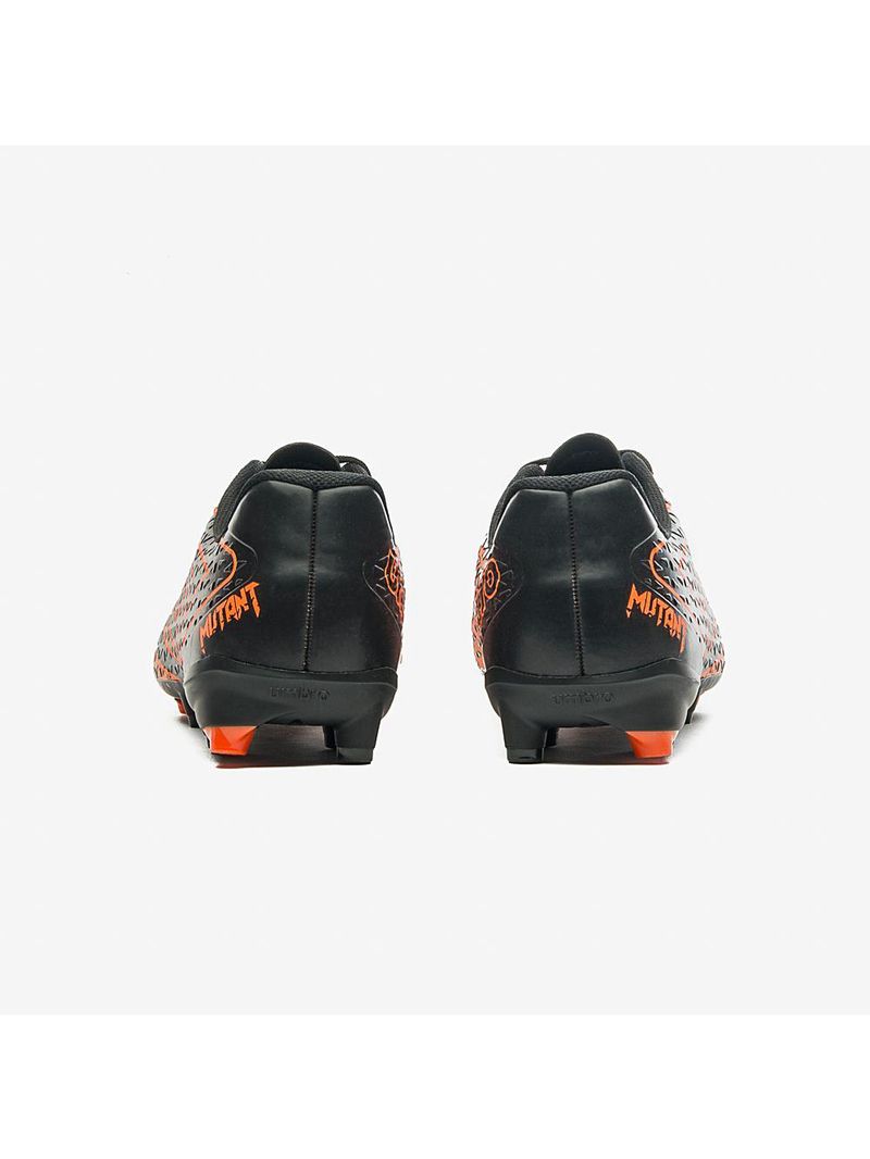Chuteira campo umbro mutant