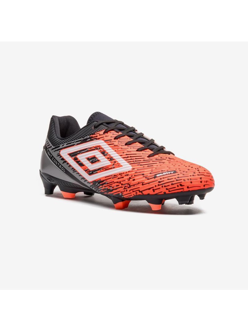 Chuteira campo umbro gravity