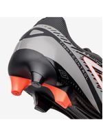 Chuteira campo umbro gravity