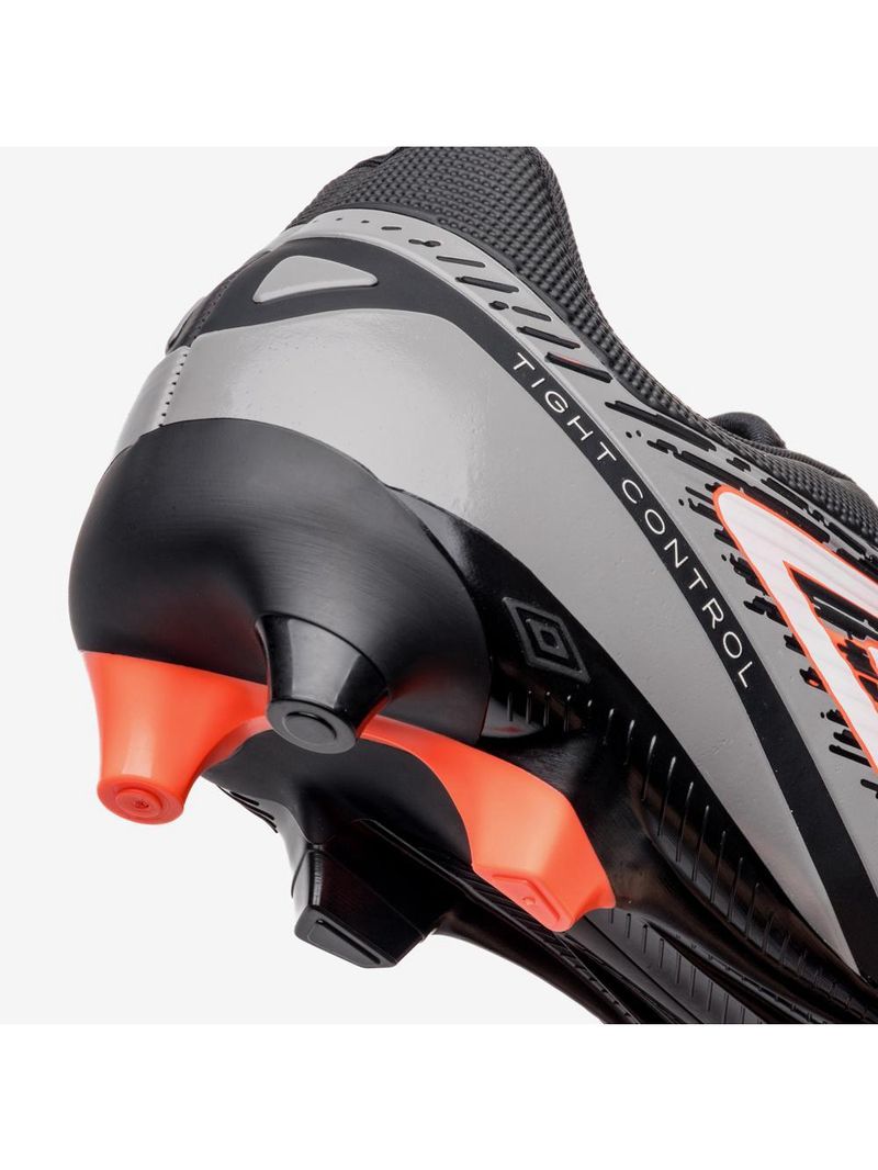 Chuteira campo umbro gravity