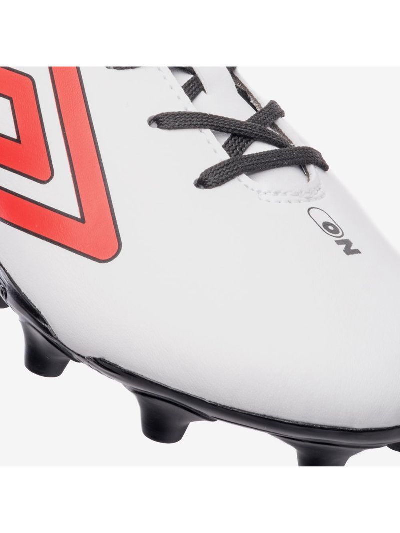 Chuteira campo umbro on