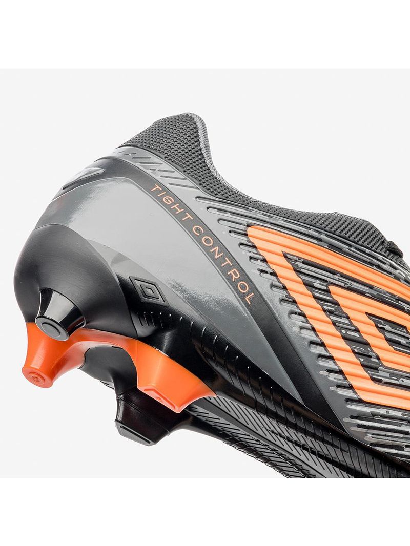Chuteira campo umbro gravity