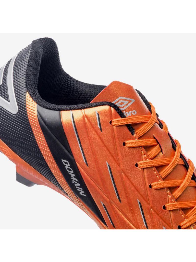 Chuteira campo umbro domain