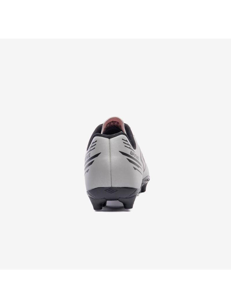 Chuteira campo umbro brave