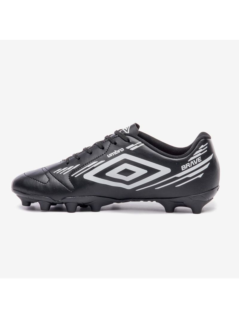 Chuteira campo umbro brave