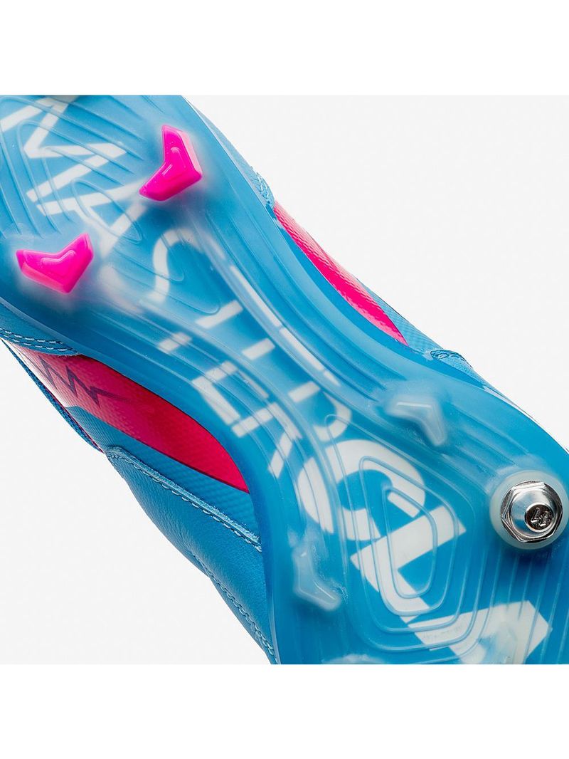 Chuteira campo umbro adamant master class pro sg