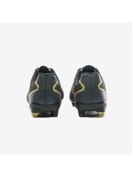 Chuteira campo umbro attak eternal