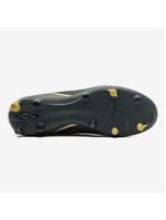 Chuteira campo umbro attak eternal