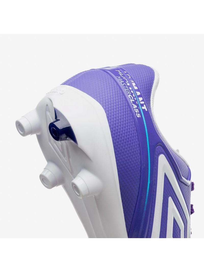 Chuteira campo umbro adamant master class club