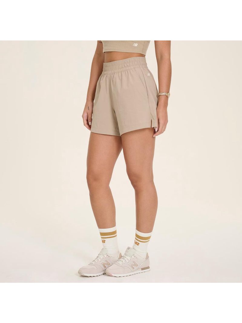 Shorts new balance trend small logo feminino