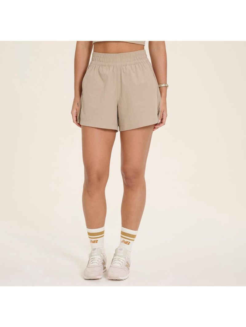 Shorts new balance trend small logo feminino